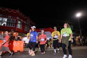 BIB: 1226, 4151, 4907
                            <button type="button" onclick="openModal(26262348)" class="btn btn-primary btn-sm float-right btn-popup" data-toggle="modal" data-target=".modal-high-quality">
                        <i class="fas fa-shopping-cart"></i> Add to Cart
                    </button>
                                            <button type="button" onclick="isThisMe(26262348, true)" class="btn btn-success btn-sm float-right btn-popup btn-isme hidden" data-toggle="tooltip" data-placement="bottom" title="นี่คือรูปของคุณใช่ไหม คลิกที่นี่เพื่อเอาเข้าอัลบั้ม">
                        <i class="fas fa-plus"></i> Add to album
                    </button>
                    <button type="button" onclick="isThisMe(26262348, false)" class="btn btn-warning btn-sm float-right btn-popup btn-isnotme hidden">
                        <i class="fas fa-ban"></i> Remove from album
                    </button>